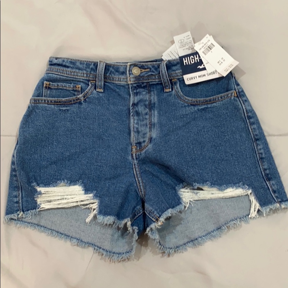 High Rise curvy mom short 3”